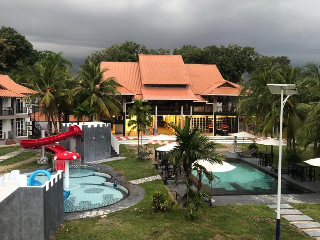 Hype Motorsports Hotel Port Dickson Exterior photo